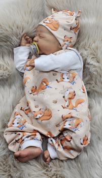 Handmade Strampler mit Mütze gr.56 mit vielen Füchsen