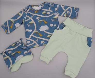 Handmade Pulli, Hose und Mütze gr.56 Tiere