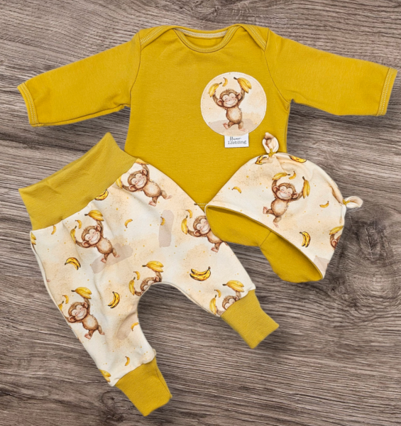 Handmade Pulli , Hose und Mütze gr.56 niedlicher Affe