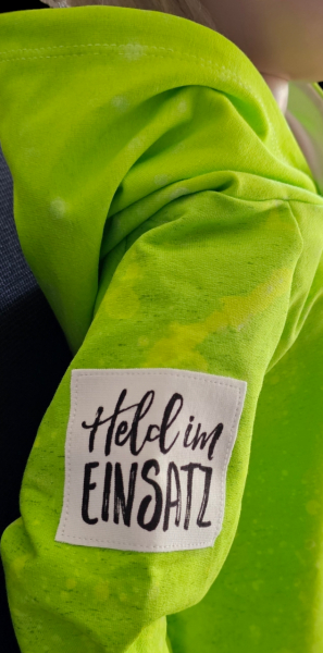 Handmade Hoody gr.98  Charly Feuerwehrmann Fuchsfamilie